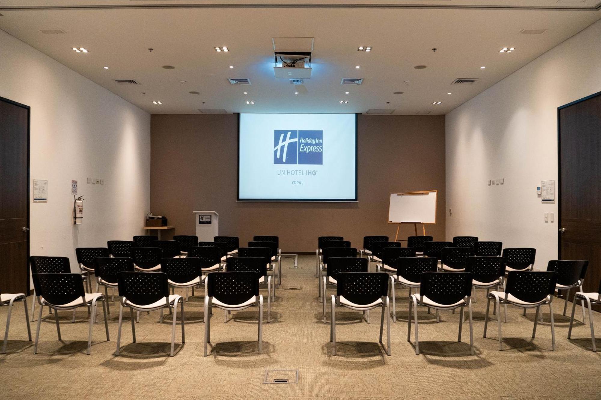 Holiday Inn Express Yopal By Ihg Dış mekan fotoğraf